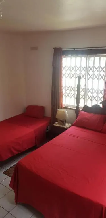 Guest house Melrose Place Montego Bay